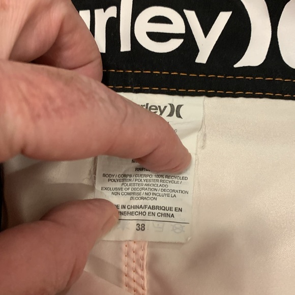 Pair of Hurley Board Shorts / Swim Trunks. Men’s Size 38 Waist. Yellow / Orange - Picture 5 of 6